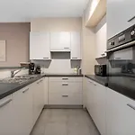 Apartamento Spacious Ground Floor For Family *