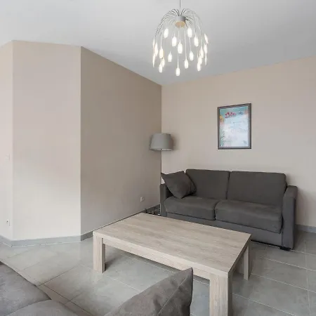 Spacious Ground Floor For Family