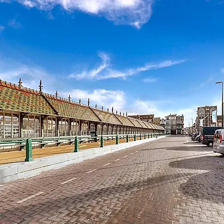 Spacious Ground Floor For Family Blankenberge
